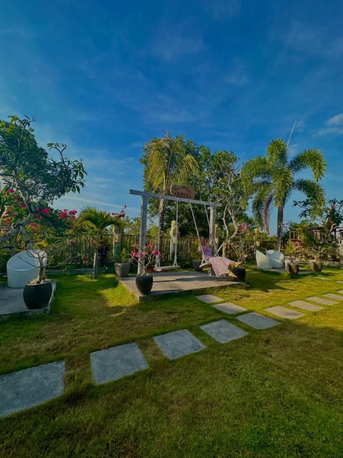 Innora Jungle Resort And Spa Batununggul Luaran gambar